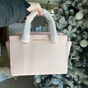 Michael Kors bag